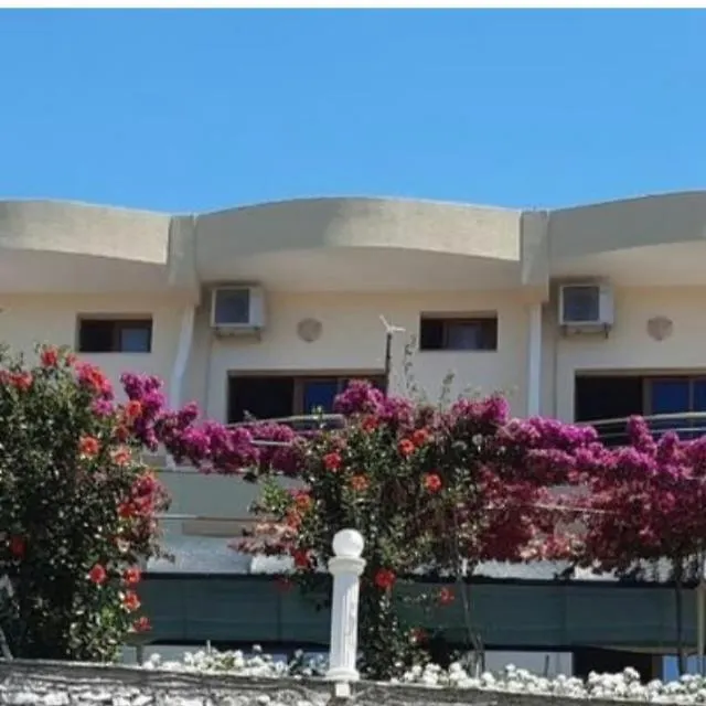 Mermaid Hotel Vlore Radhime Albania