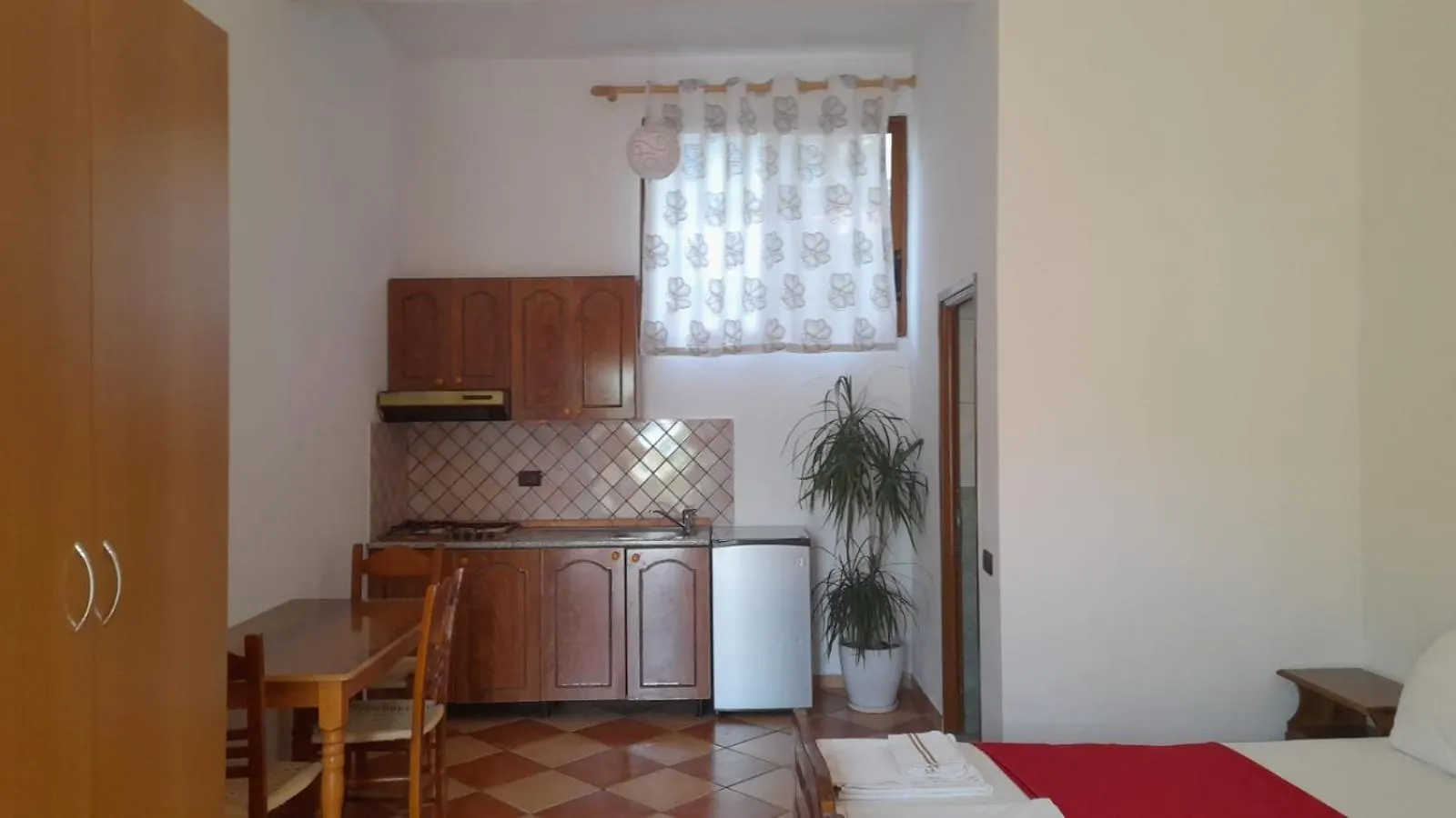 Mermaid Hotel Vlore Radhime