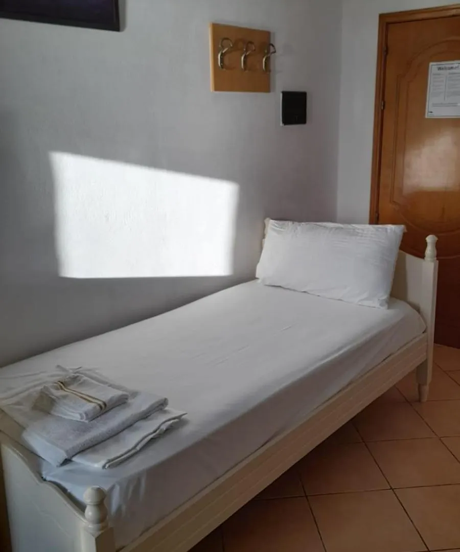 ****  Mermaid Hotel Vlore Radhimë Albanien