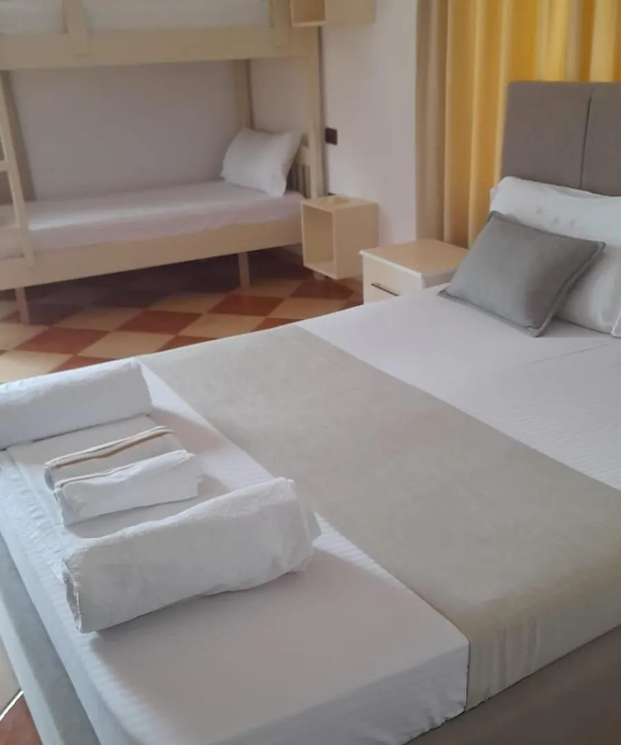 Mermaid Hotel Vlore Radhime