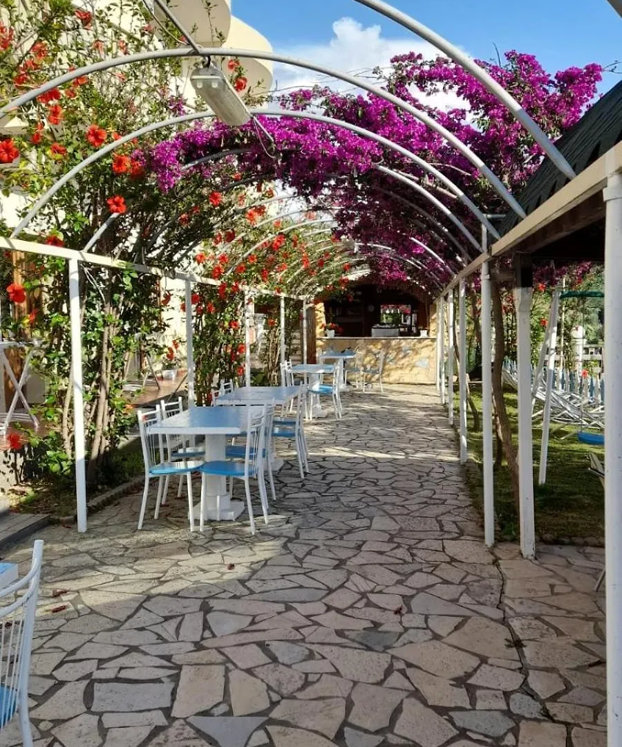 Mermaid Hotel Vlore Radhime 4*,  Albania