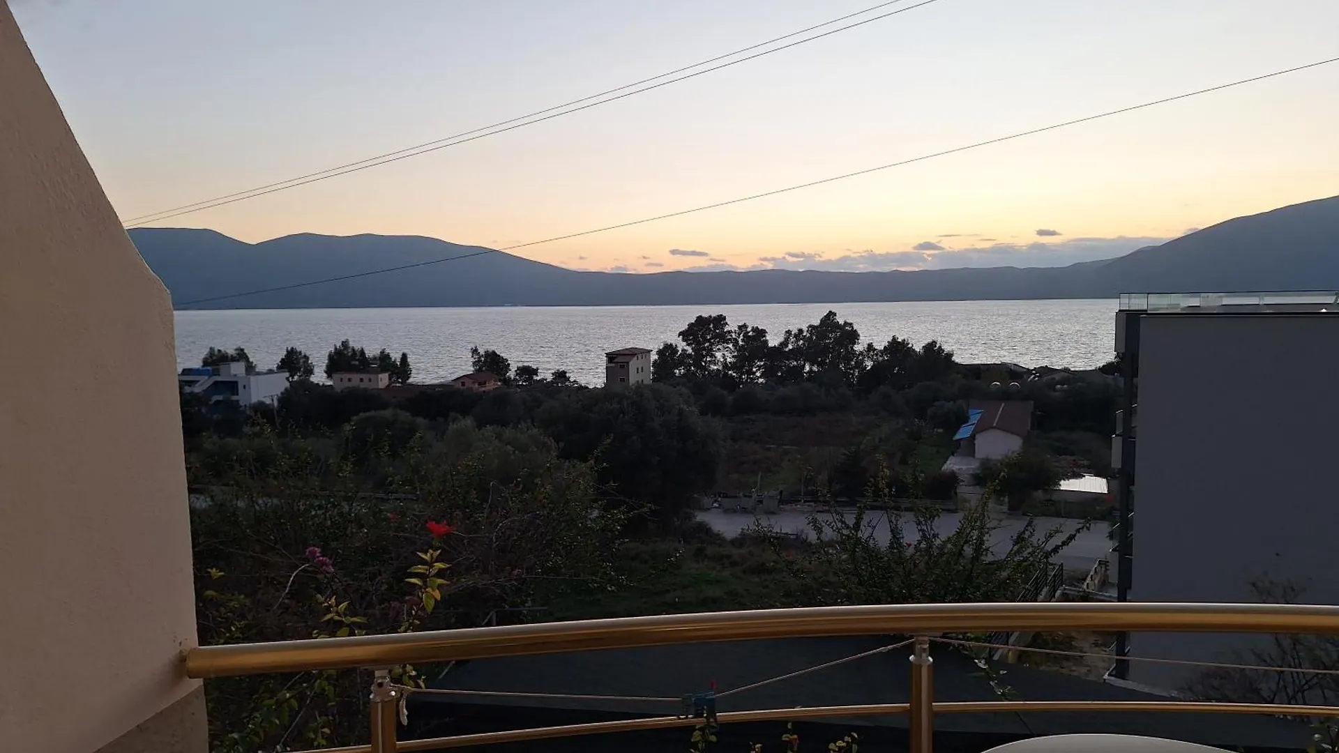 ****  Mermaid Hotel Vlore Radhime Albania