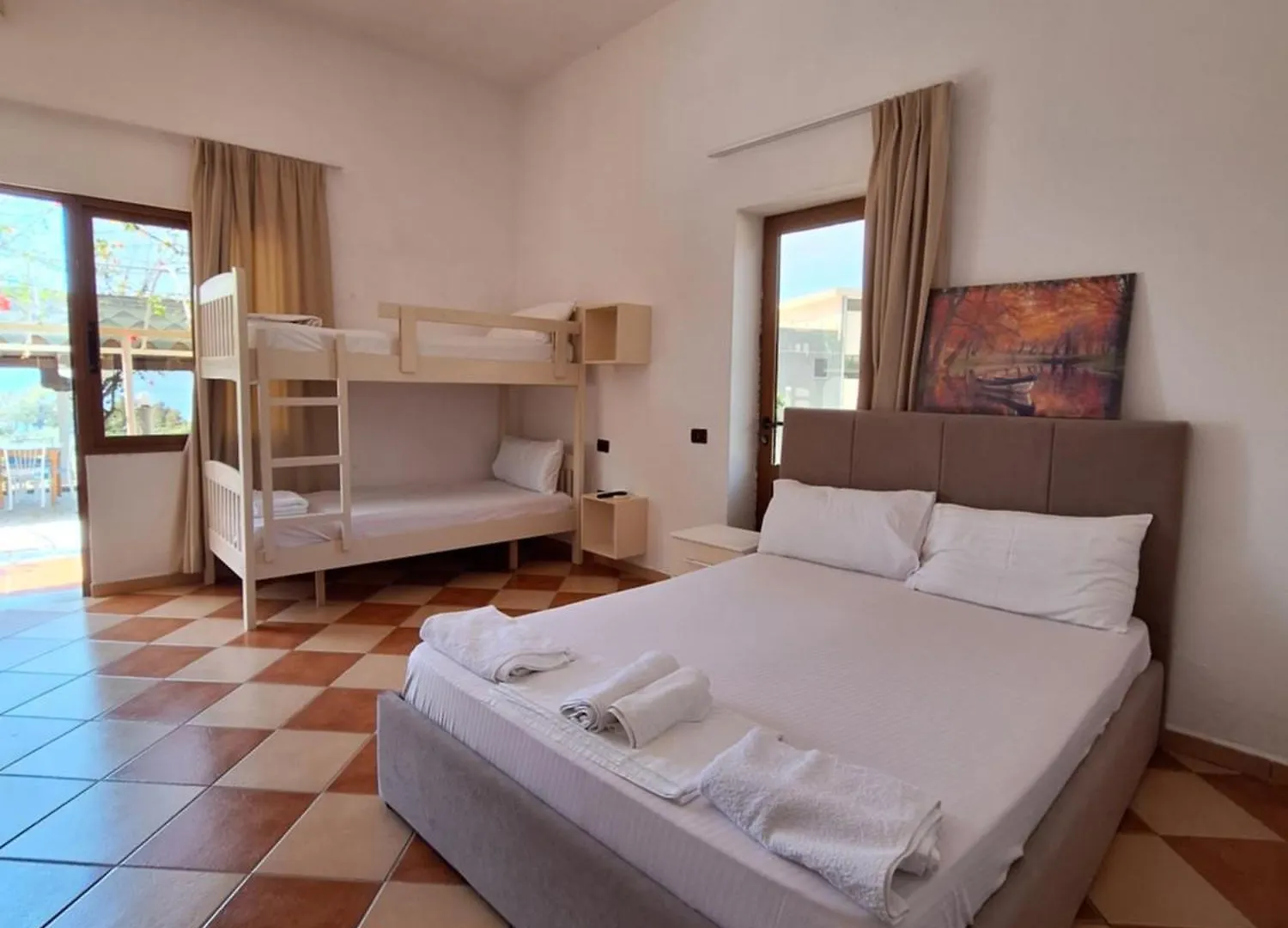 Mermaid Hotel Vlore Radhime