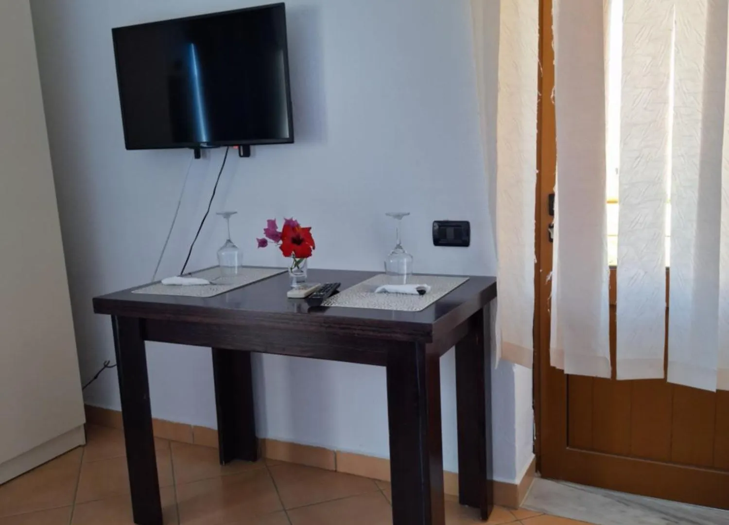 Mermaid Hotel Vlore Radhimë Albanien